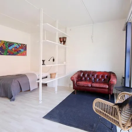 47 Vesterhavsgade. * Esbjerg